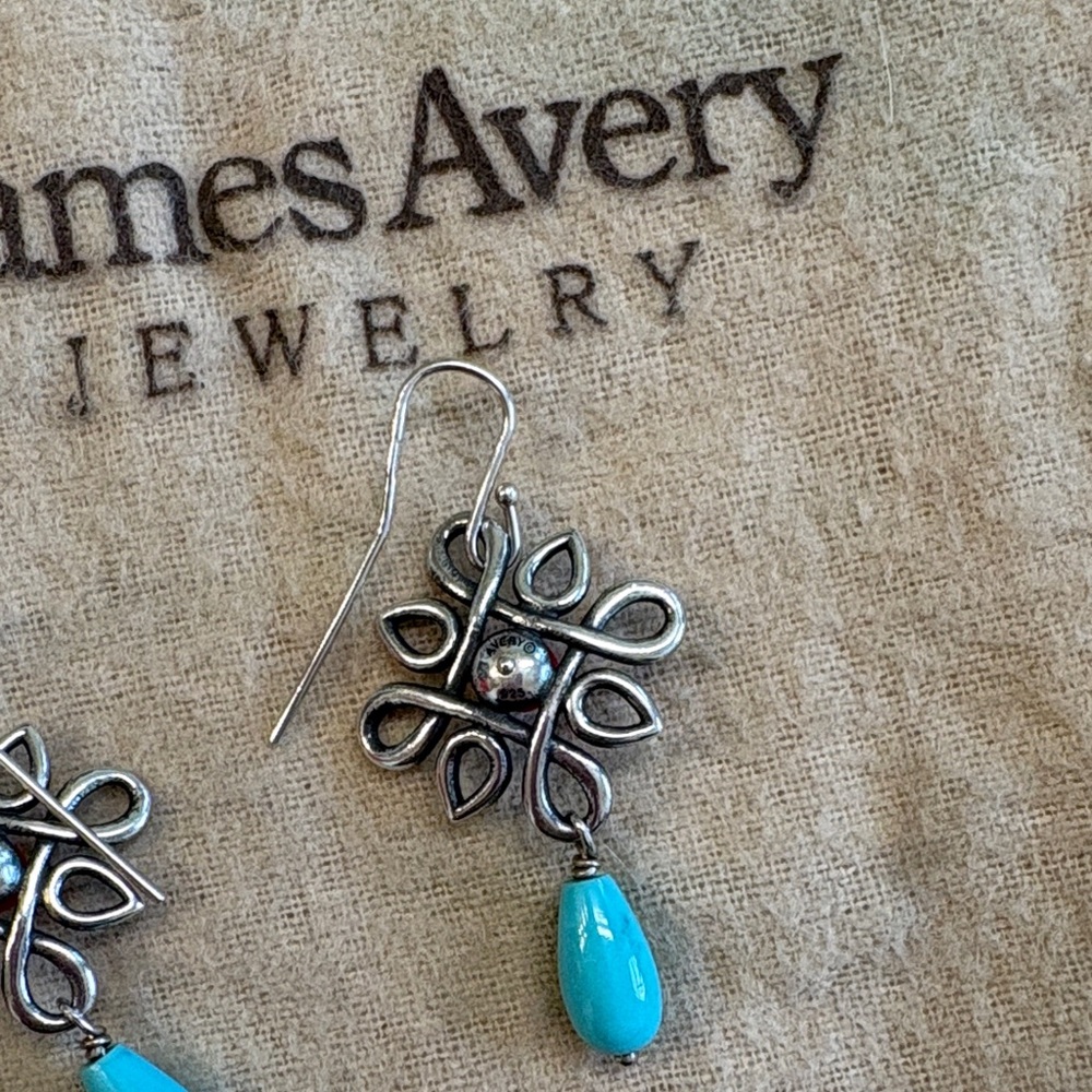 James Avery Radiant Loops Ear Hooks - Picture 4 of 4